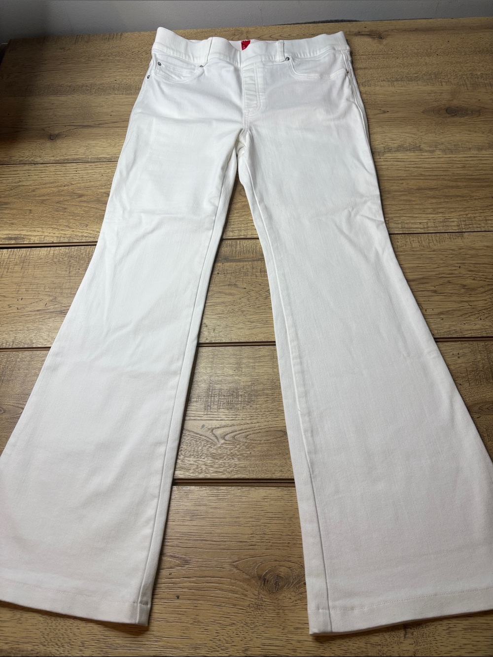 Women’s SPANX White High-Rise Flare Leg Jeans Size Large